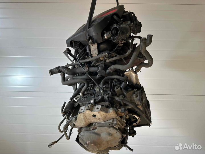 Двигатель Volkswagen Golf 1.6i AEH