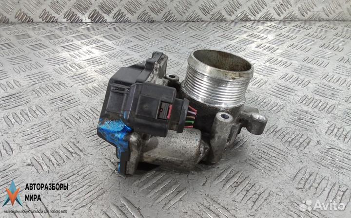 Заслонка дроссельная Audi Q5 8R 2011 03L128063R