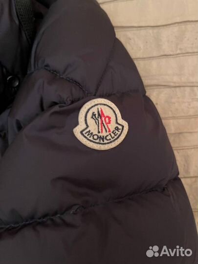 Зимняя куртка Moncler Оригинал торг уместен