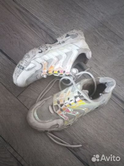 Кроссовки для девочки