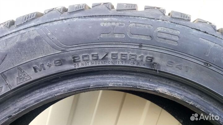 Dunlop SP LT Winter 205/55 R16 94