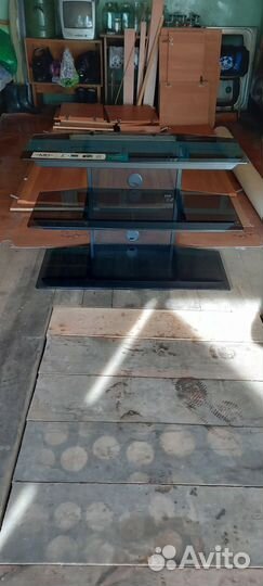 Тумба для телевизора или музыкального центра