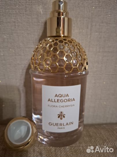 Guerlain flora cherrysia