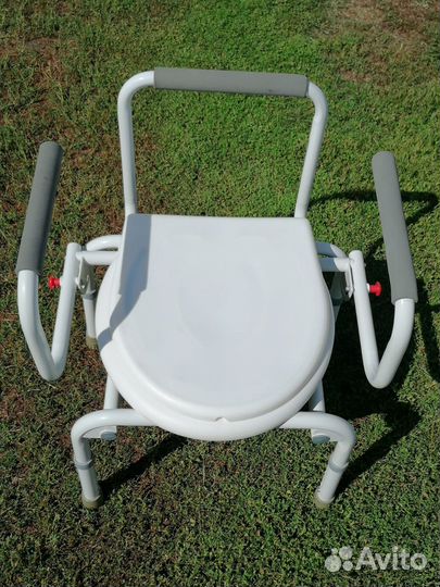 Продам кресло-туалет