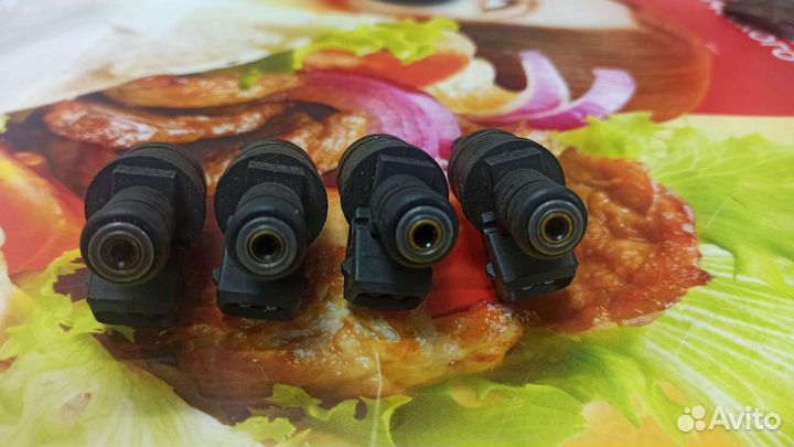 Форсунки 6A906031D 4 шт