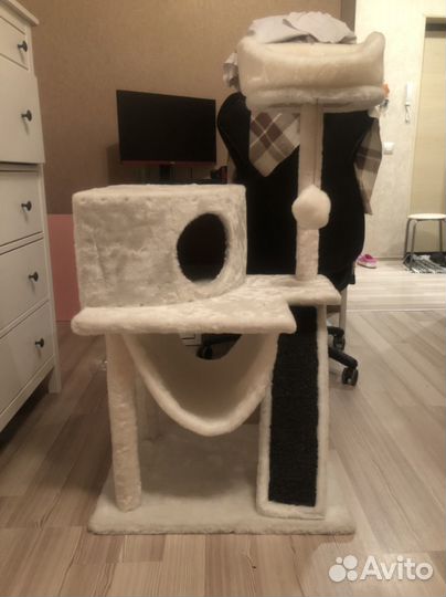 Домик для кота с когтеточкой