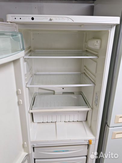 Холодильник stinol