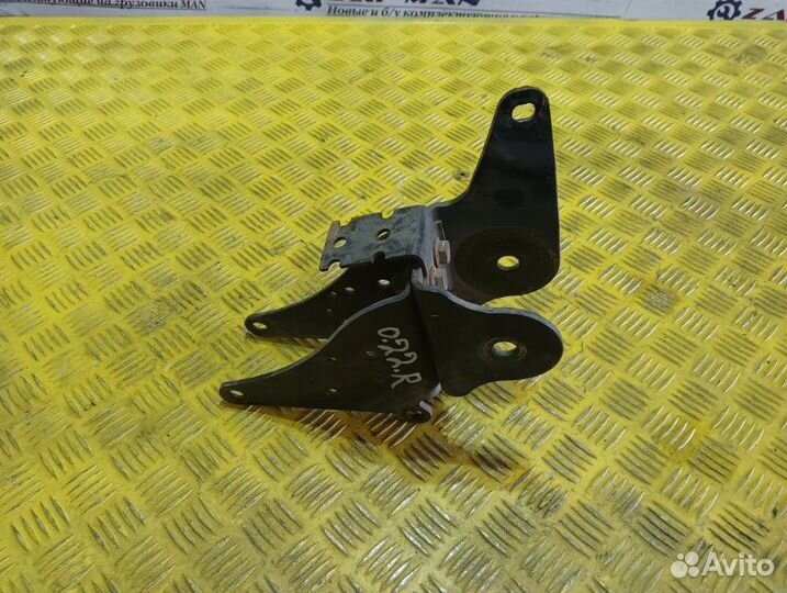 Кронштейн кабины Man Tga Tgs