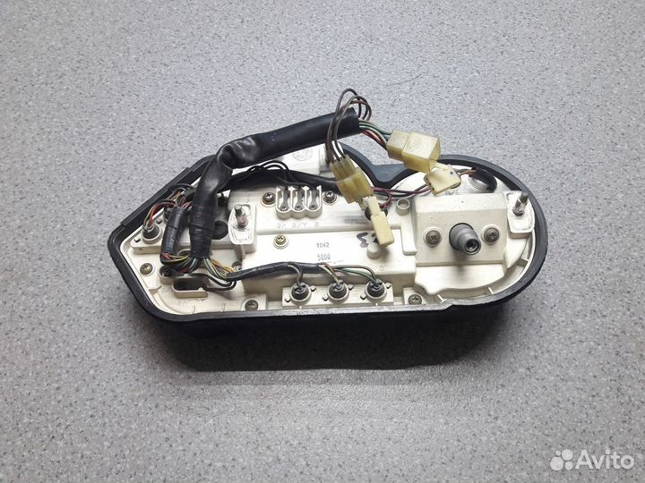 Kawasaki ZZR400-1 Панель приборов