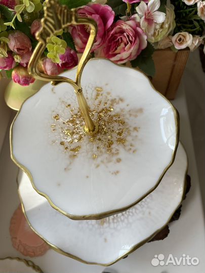 Этажерка для фруктов и конфет