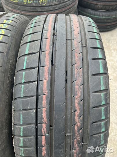 Michelin Pilot Sport 4 225/45 R19