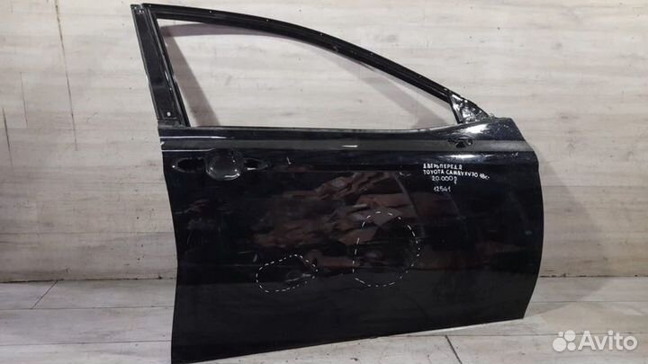 Дверь передняя правая Toyota Camry Xv 70 С 2018