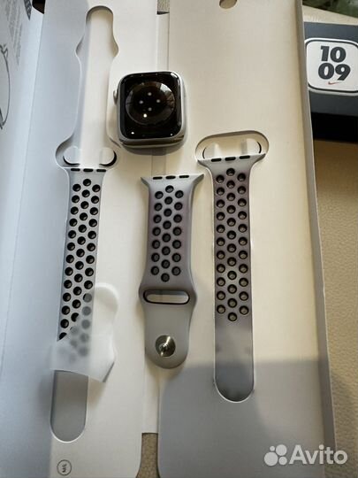 Apple watch series 7 nike 45 мм