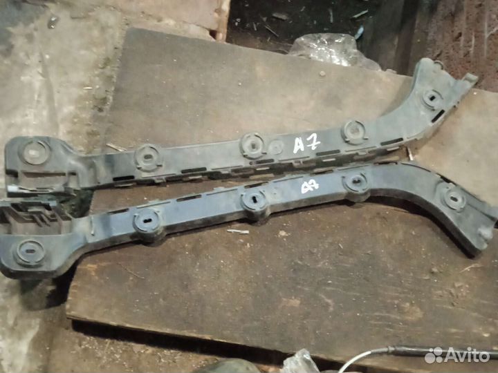 Кронштейн заднего бампера skoda octavia a7