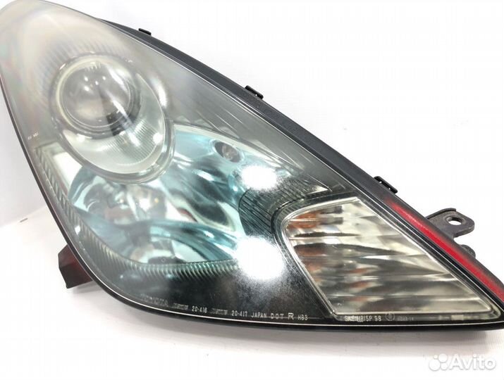 Фара правая Toyota Celica ZZT231 2zzge 2000