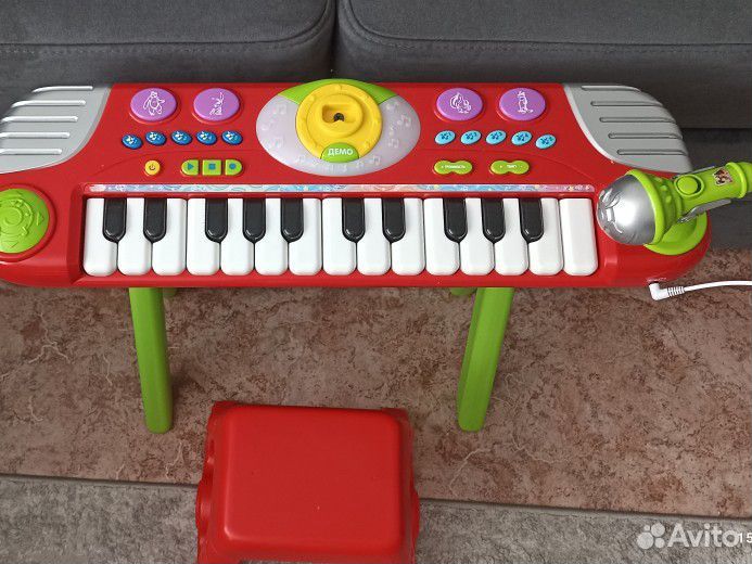 Музыкальная игрушка Пианино со стулом