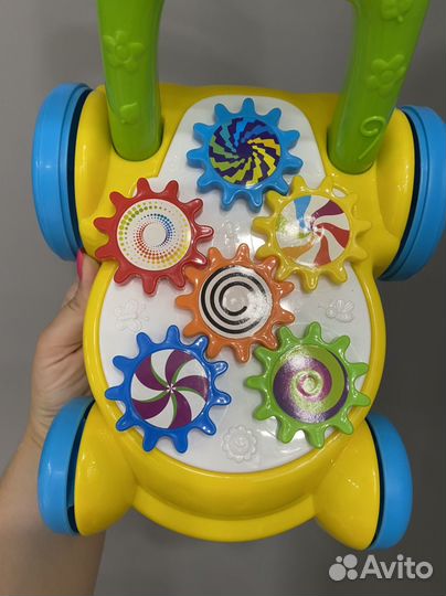 Игрушка-каталка Газонокосилка с шестеренками