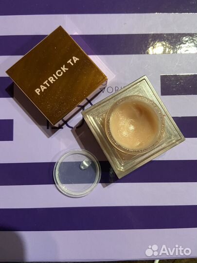 Блеск для губ Patrick TA