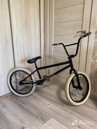 BMX Трюковой велосипед 713bikes black + Пеги