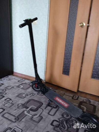 Электронный самокат yamato