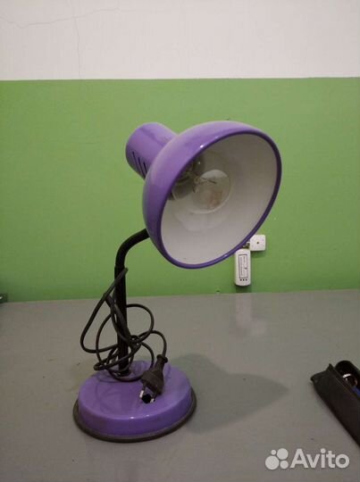 Лампа настольная