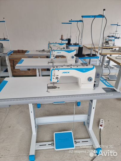 Швейные машинки Jack F4 и оверлок e4s