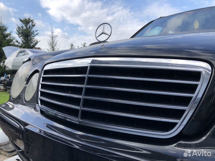 Решетка радиатора на Mercedes W210 рестайлинг