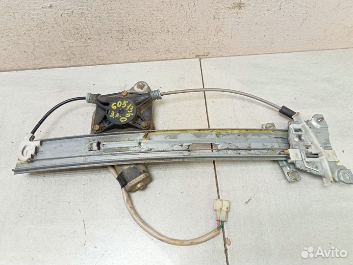Стеклоподъемник электрический задний левый