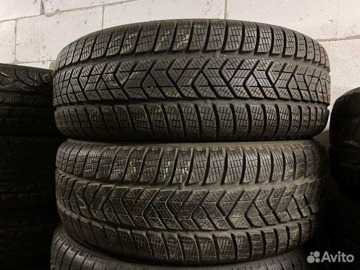 Pirelli Scorpion Winter 215/65 R17