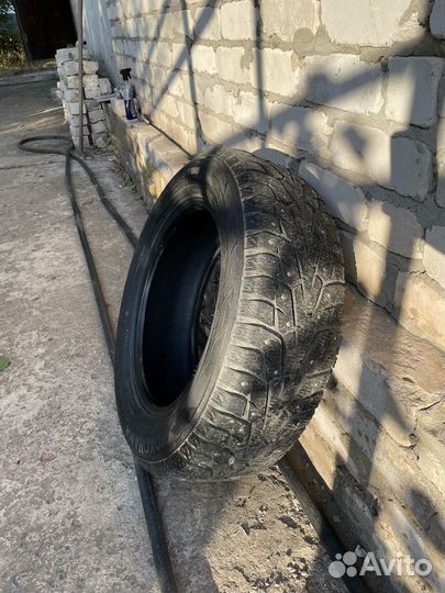 Yokohama Ice Guard IG55 215/60 R16 99T