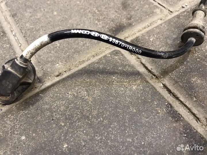 Датчик абс перед левый Хендай Солярис 2013