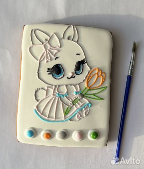 Имбирный пряник- раскраска к 8 Марта