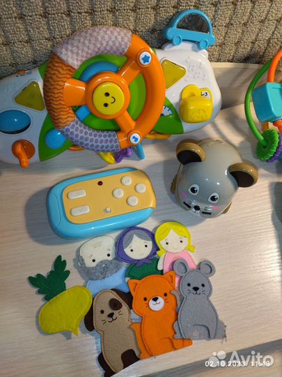 Развивающие игрушки для малышей