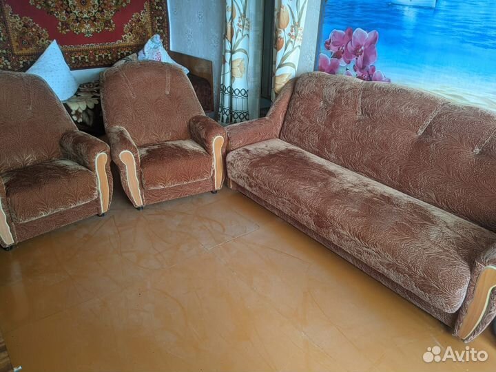 Мягкая мебель 15.000