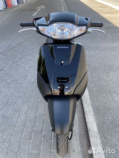 Honda Tact AF79 Новый скутер