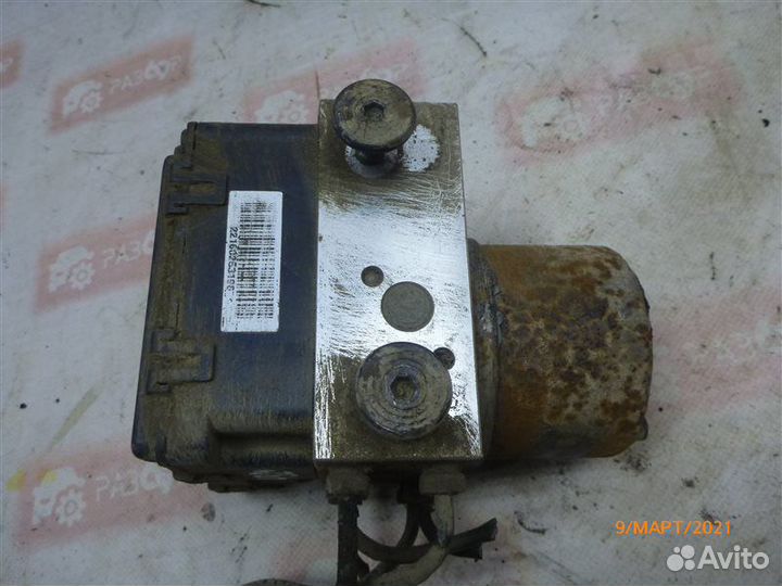 Блок abs Hyundai Accent LC2 G4EC 2006