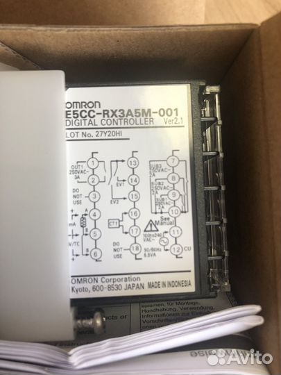 Терморегулятор omron E5CC-RX3A5M-001