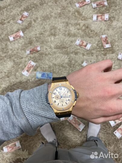 Часы мужские hublot