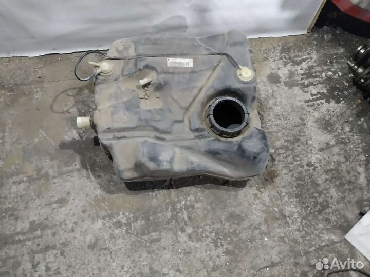 Бензобак топливный бак Ford Focus 2