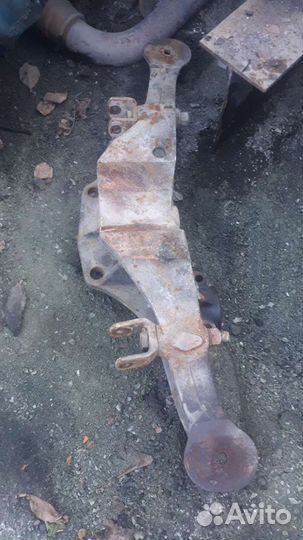 Траверса подвески