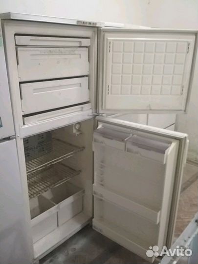 Холодильник Бирюса 22