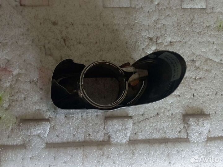 Наконечник выхлопной трубы Mercedes GLA