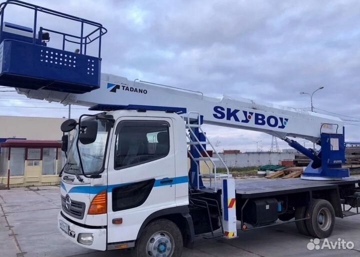 Аренда и услуги автовышки-вездехода, 1000 кг, 45 м