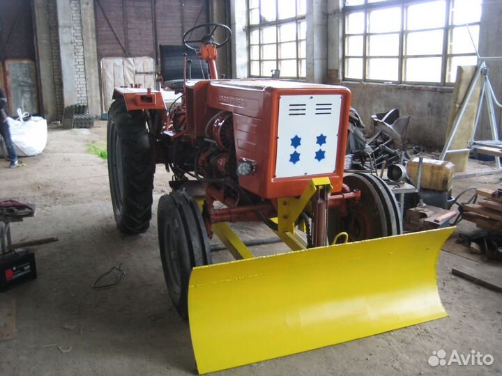 Отвал Трактор вгтз Т-25А