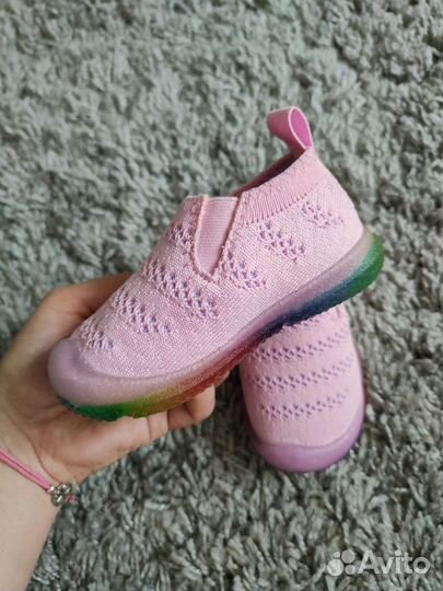 Кроссовки 22 размер