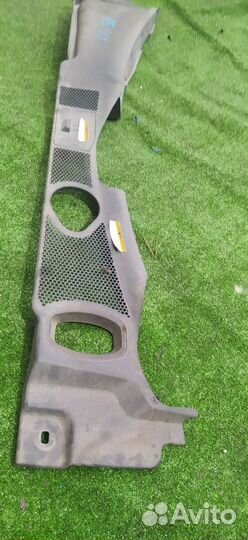 Жабо Audi A5 caeb 2011