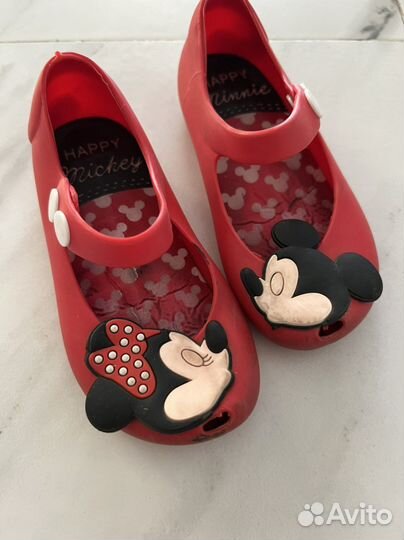 Сандали для девочки