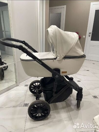 Коляска 3 в 1 Delorean smart