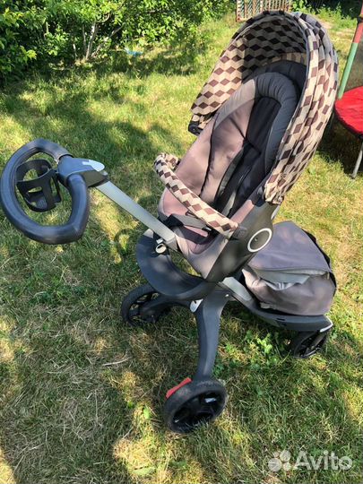 Коляска Stokke Xplory