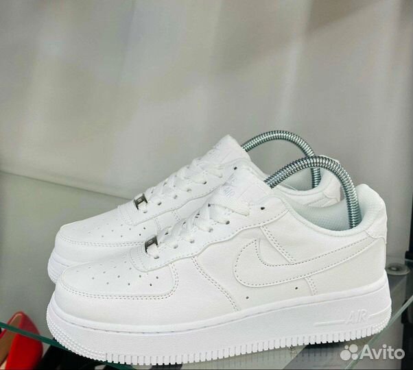 Кроссовки Nike Air Force 1